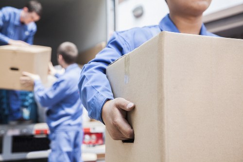 Removal truck hire for local house moves in Teddington